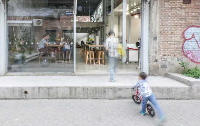 Voyage Coffee 798, a project that brings space back to its origins