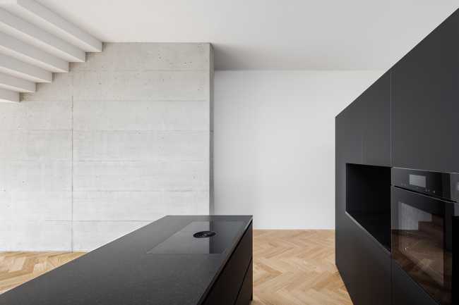 One structure, two dwellings, a stylish and elegant design