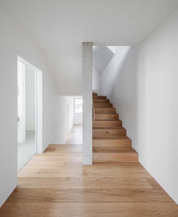 One structure, two dwellings, a stylish and elegant design