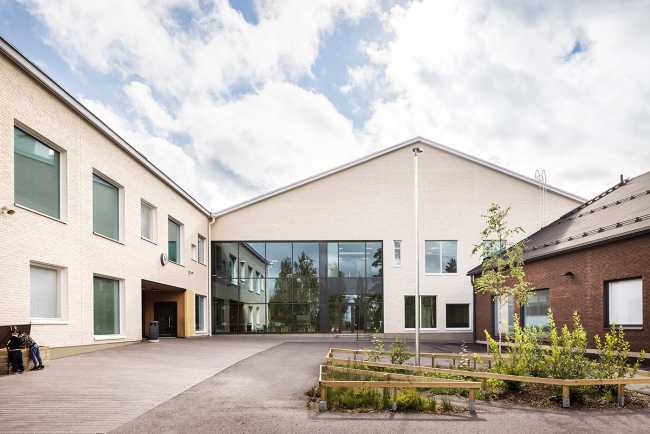Hankasalmi School Centre: the project focused on experiences and encounters rather than on a building