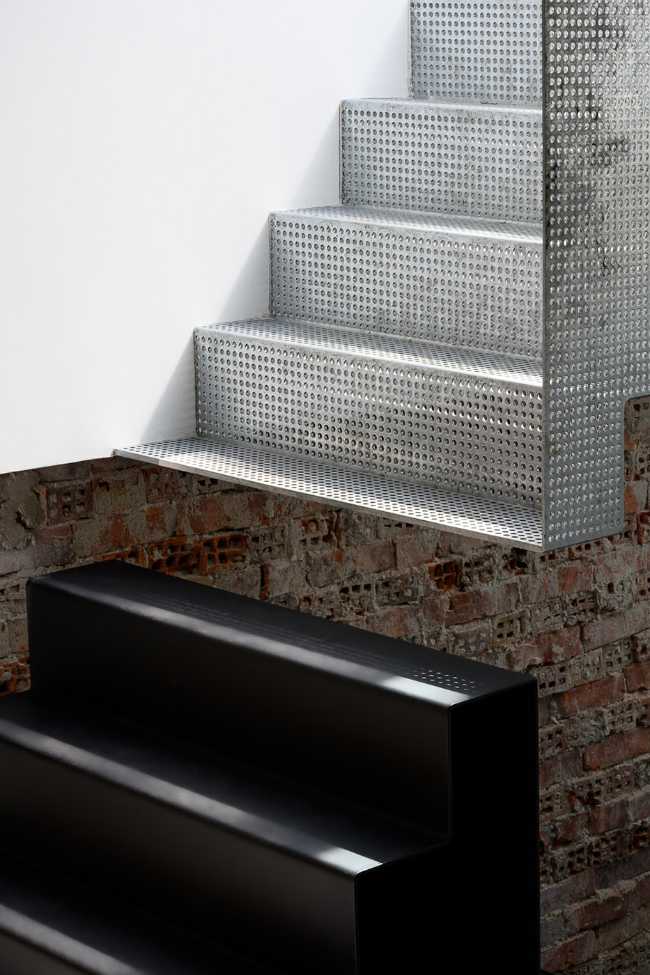 Amsterdam loft, volumi architettonici minimal