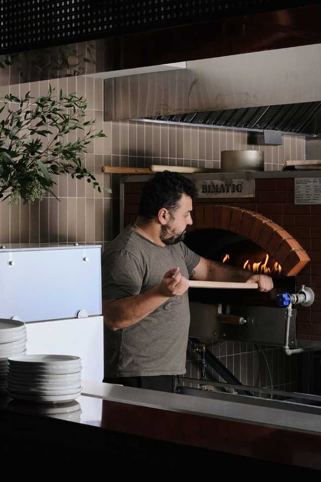 Café Chez Teta, a coffee shop with a minimal design like grandma's house.