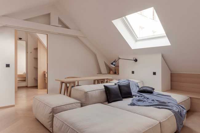 A casa lontano da casa: Nicolai Paris