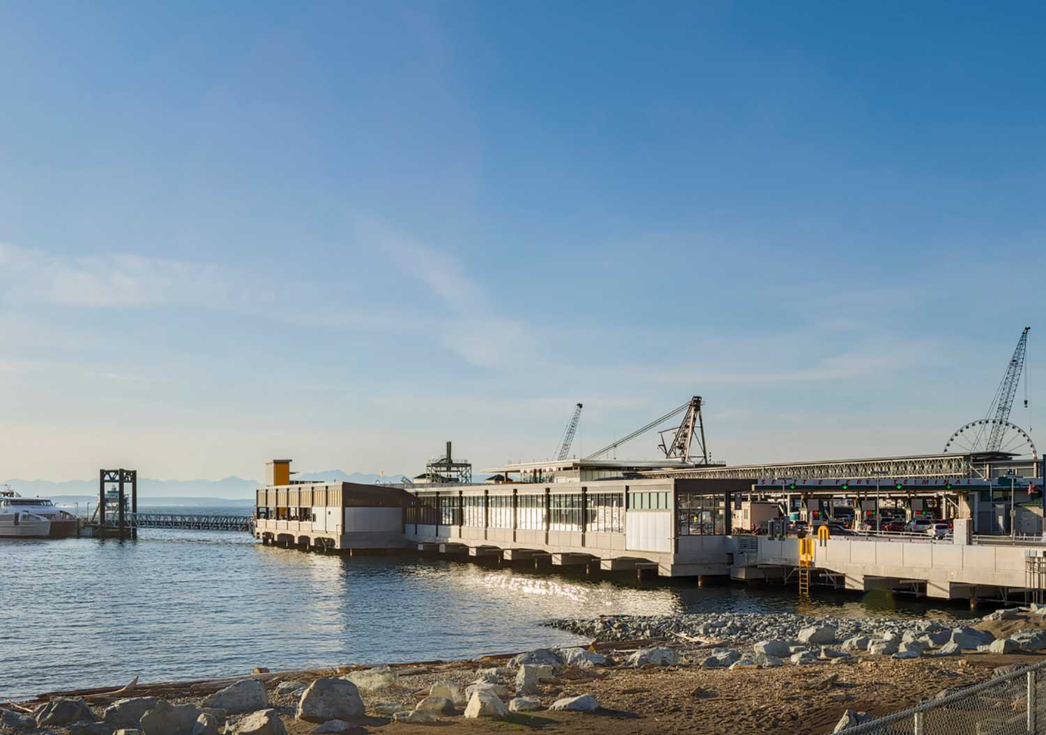 Il terminal dei traghetti di Colman Dock a Seattle