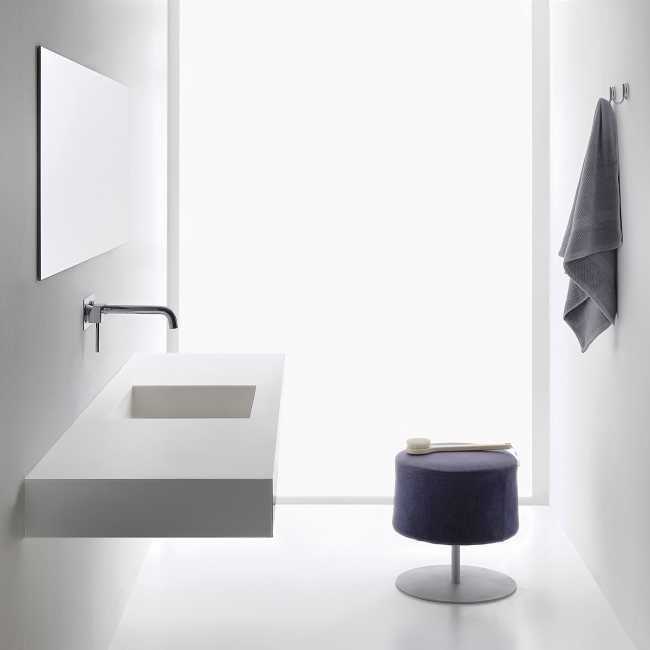 Lo spazio bagno diventa esclusivo grazie a soluzioni su misura e di design