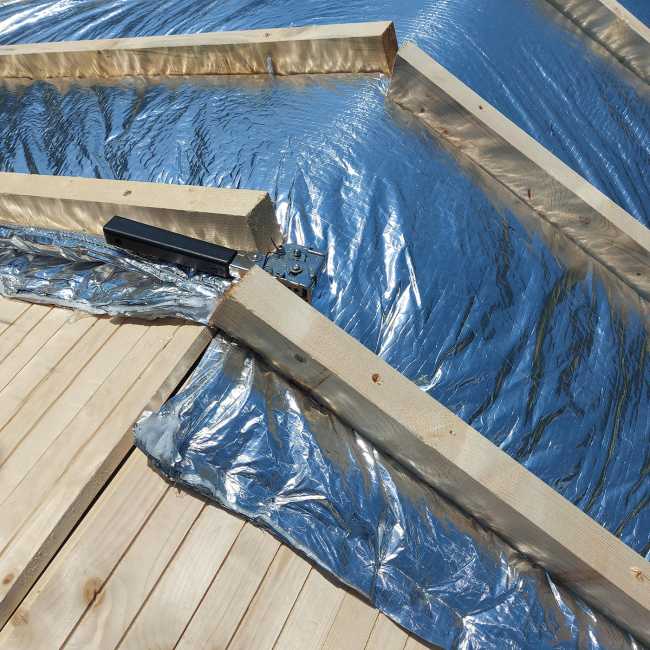 Tetto Milano. Un pacchetto isolante per le coperture che permette di soddisfare i parametri del Superbonus 110%