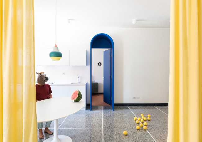 Retroscena Apartament, design ironique et pop dans la capitale romaine