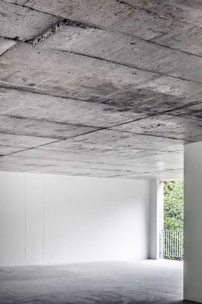 Meditate among the Thailand rocks and return to the essence of life