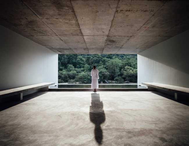 Meditate among the Thailand rocks and return to the essence of life