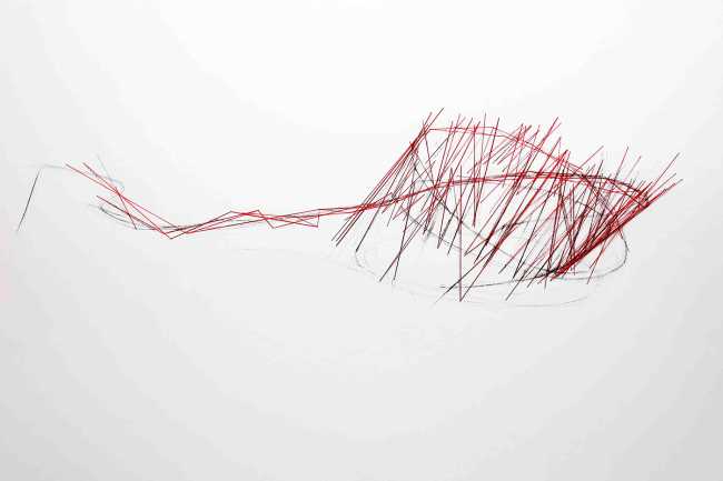 Architecture and sculpture: the space designed between the lines