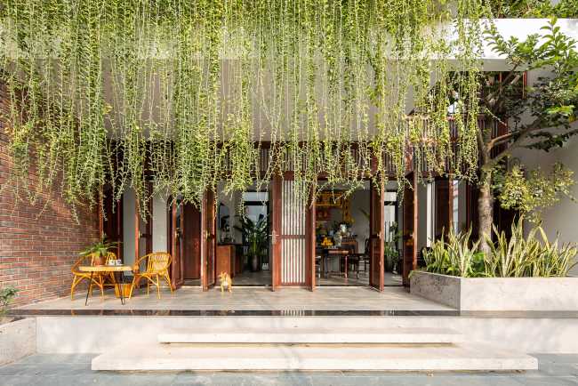 A traditional Vietnamese house style shape and an expression with a modern twist