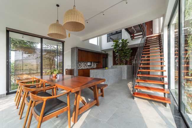 A traditional Vietnamese house style shape and an expression with a modern twist