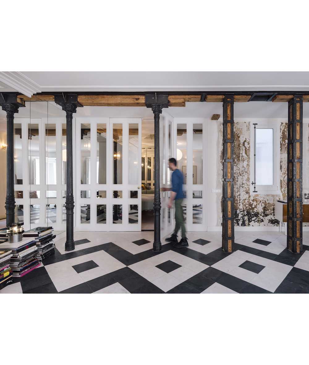 Una casa racconta la vita di un giramondo: tra fascino antico e nuovo design, la M.R. House nel cuore di Madrid