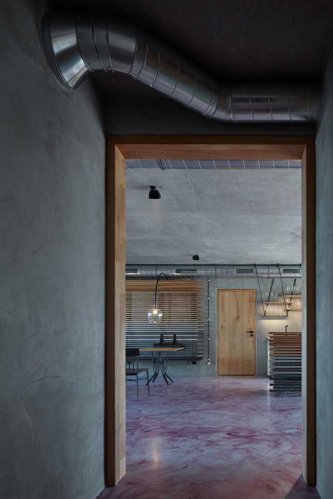 Wine Bar Reisten, the new wine bar with a view of the Carpathians