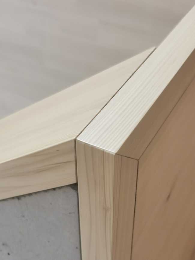 House W1T in legno e cemento per un abitare sostenibile e un’architettura dai volumi dinamici