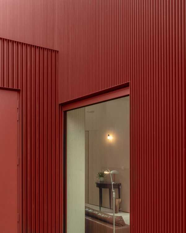 Transformer un garage en une confortable pièce de jardin pour profiter du temps libre