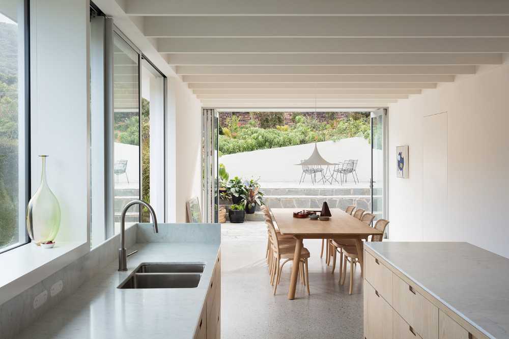 Architettura modella la vista del paesaggio regalando privacy e comfort agli abitanti della DD House