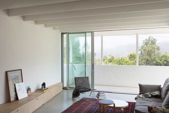 Architettura modella la vista del paesaggio regalando privacy e comfort agli abitanti della DD House