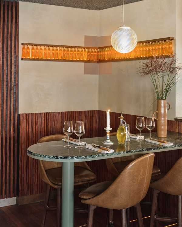 Volare: a modern restaurant which reminisces about the past but embraces the contemporary