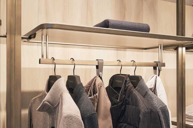 Canali a Londra: un flagship store pensato come uno scrigno di eleganza