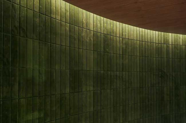 Canali a Londra: un flagship store pensato come uno scrigno di eleganza