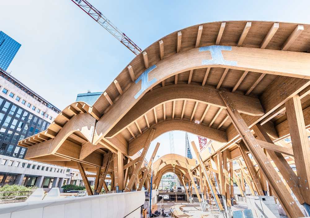 La gare centrale de métro de Naples. Entre art, architecture et archéologie