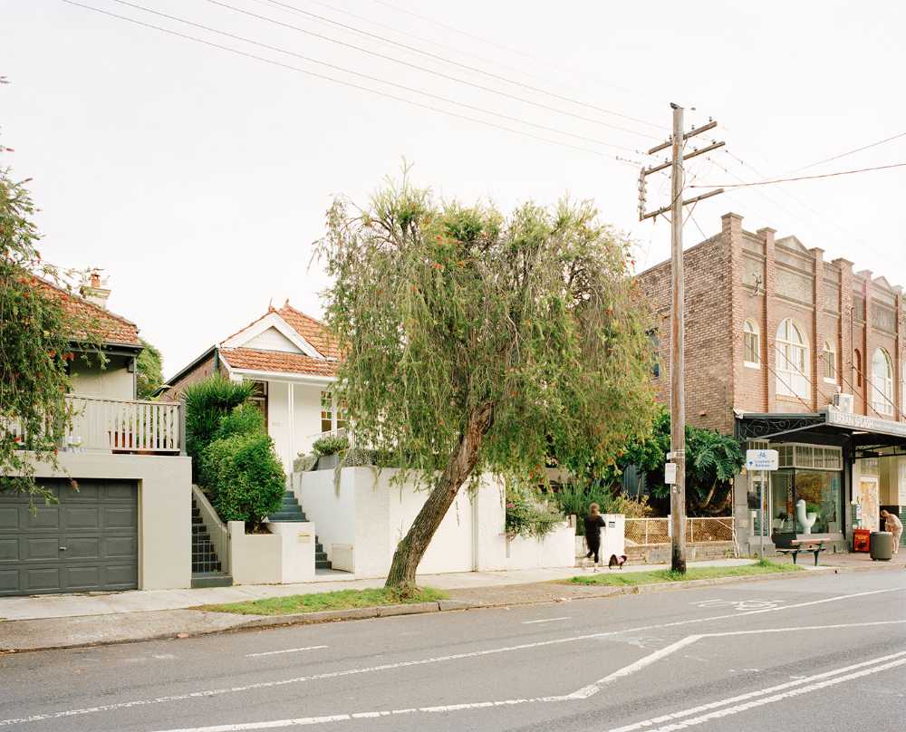 Casa JJ nella periferia di Sydney. Recupero di un vecchio cottage
