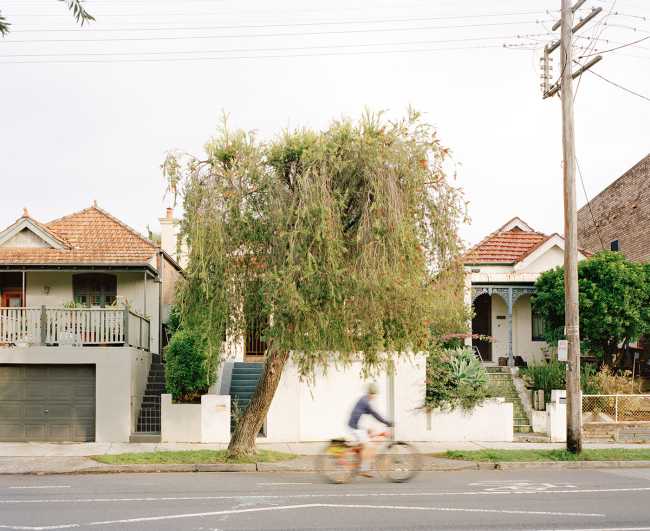 Casa JJ nella periferia di Sydney. Recupero di un vecchio cottage