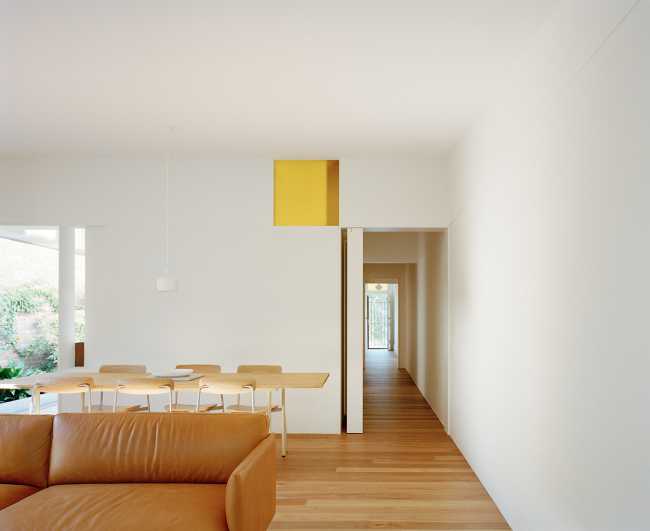 Casa JJ nella periferia di Sydney. Recupero di un vecchio cottage