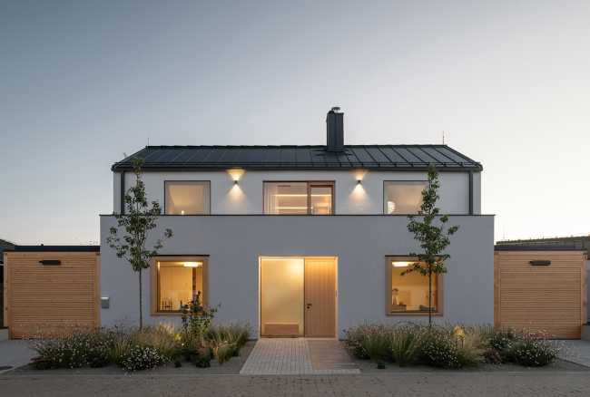 Casa familiar con jardín, el espacio exterior como extensión de la casa