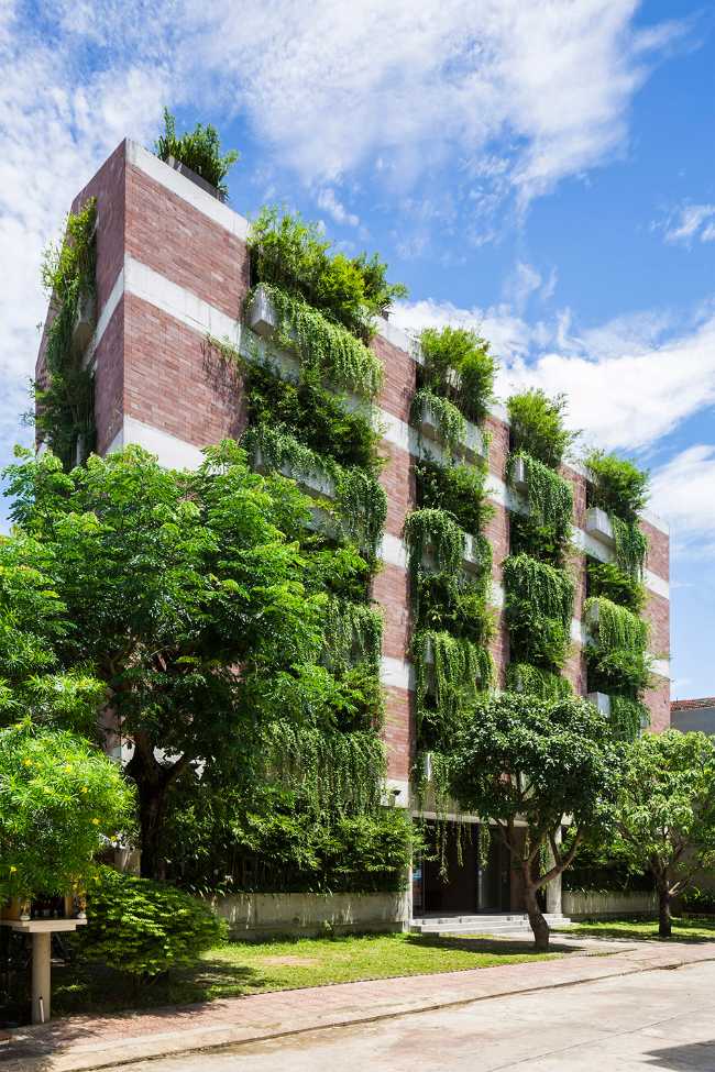 La strategia dell'Atlas Hotel per rivitalizzare le aree urbane con il verde integrato nel design