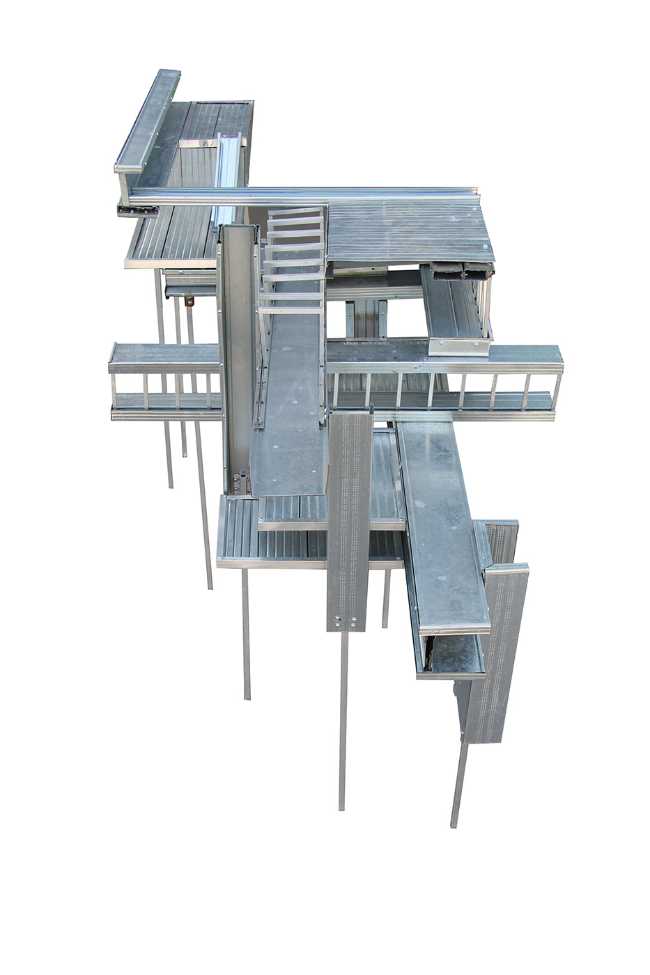 Una cascada de espacios acomodados a lo largo de la pendiente para la Zig Zag House