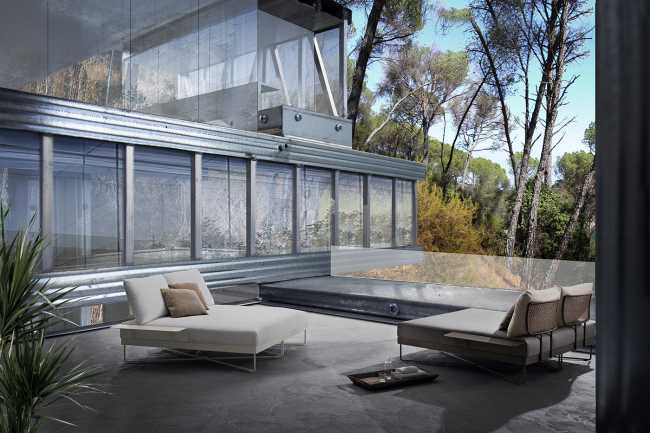 Una cascada de espacios acomodados a lo largo de la pendiente para la Zig Zag House