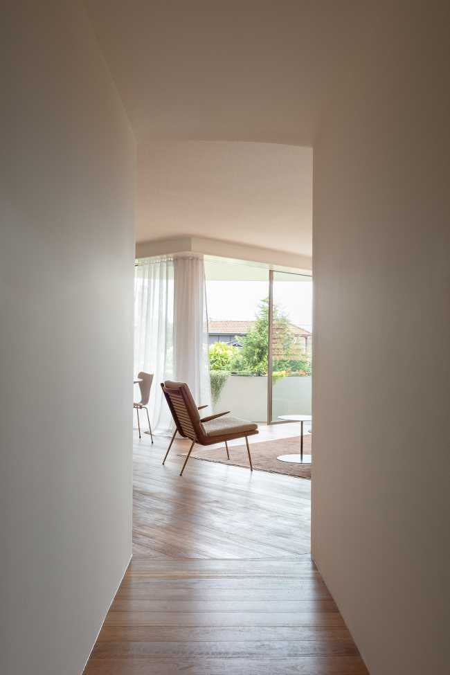 MB apartment, an impressive transformation with minimal interventions
