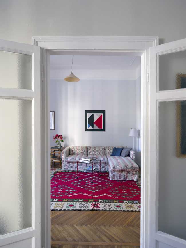 Restyling Tertullian apartment in Milan while preserving its original spirit