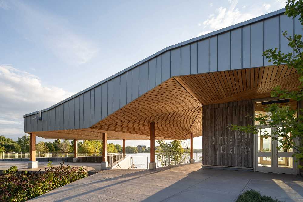 The Baie-de-Valois Nautical Center in Pointe-Claire commemorates Montreal's iconic islands