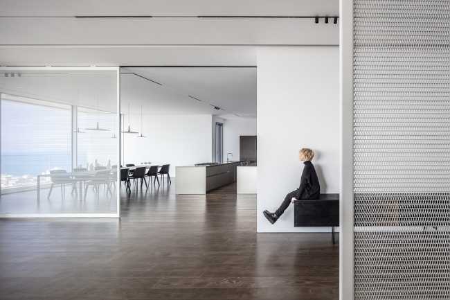 White Screens Apartment  dove sperimentare la leggerezza dell’essere nel centro di Tel Aviv