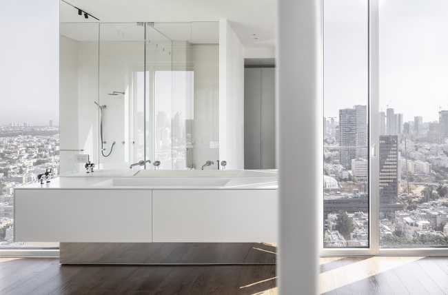 White Screens Apartment  dove sperimentare la leggerezza dell’essere nel centro di Tel Aviv