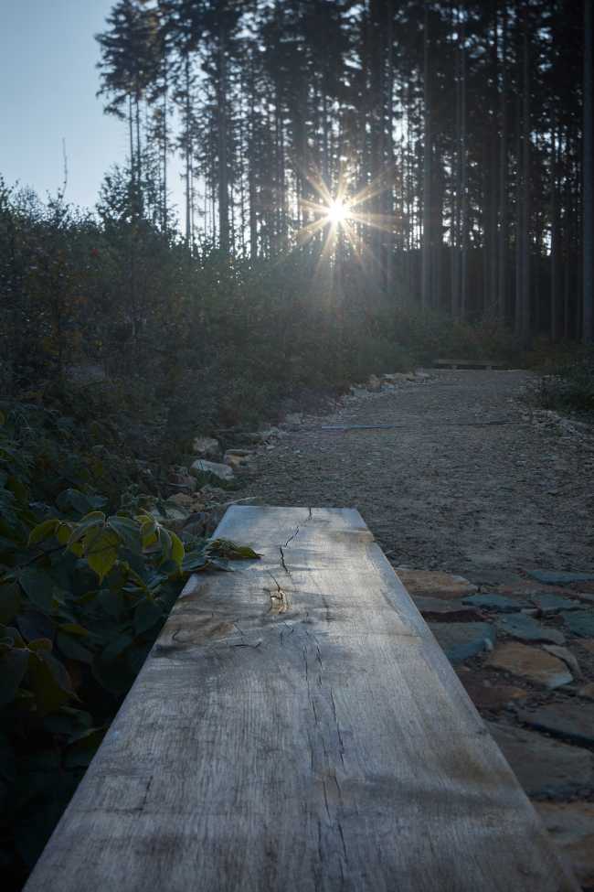 Paseos sobre la cantera de Horní Bečva para contemplar el dramatismo del territorio