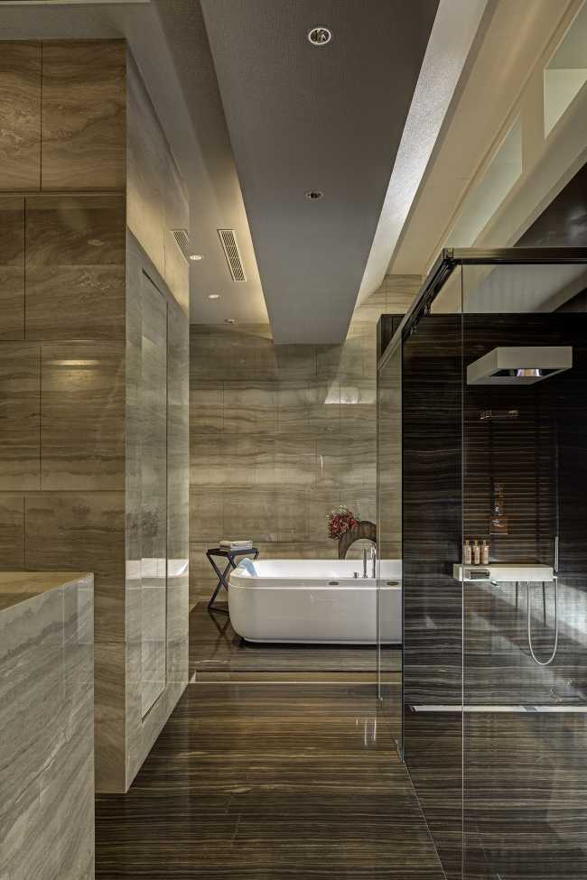 The Monsoon House in Thrissur, India. A theatrical connection between space and time