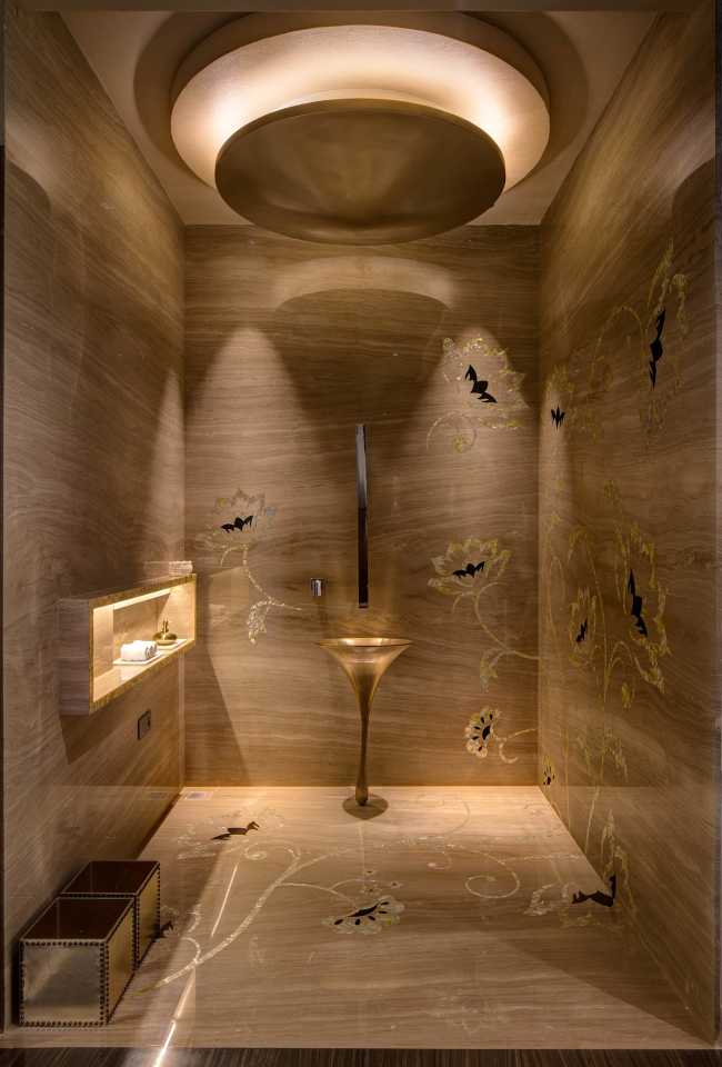 The Monsoon House in Thrissur, India. A theatrical connection between space and time