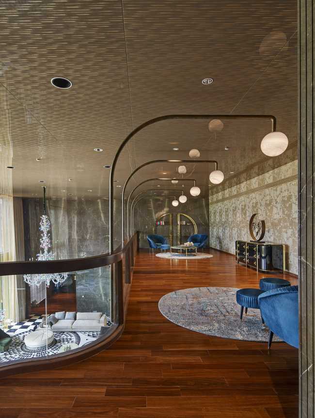 The Monsoon House in Thrissur, India. A theatrical connection between space and time