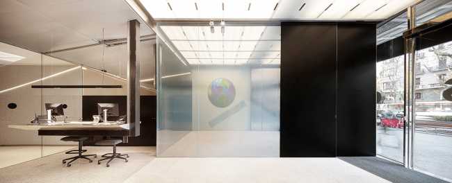 BS Welcome Hub, tra astrazione ed espressionismo