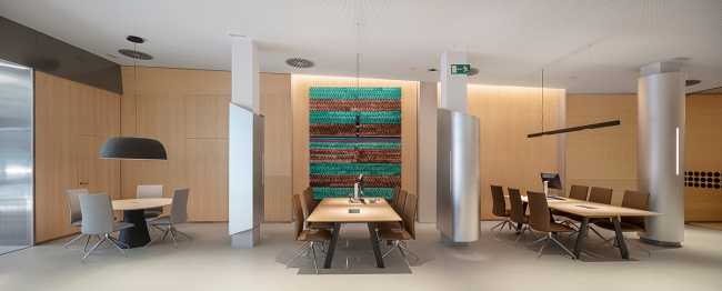 BS Welcome Hub, tra astrazione ed espressionismo