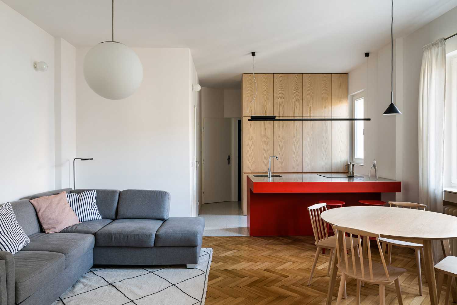 The renovation of the Apartment H in Bratislava's Old Town. A rational ...