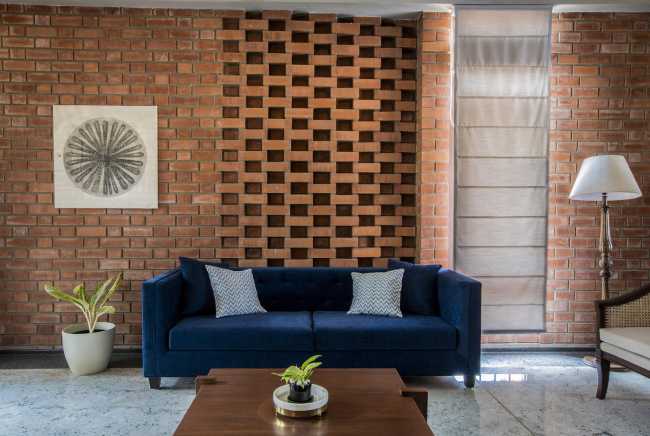 Corbel House. A contemporary residence inspired by the tradition