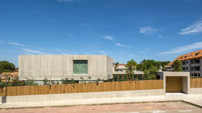 Una casa en Nigrán, España. La arquitectura como