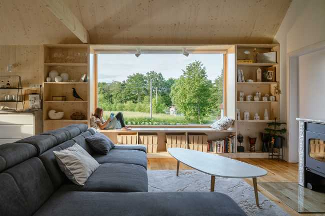 Nuova costruzione di una casa unifamiliare con suite in-law in legno da auto-costruire