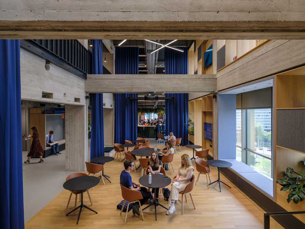 The restoration of an architecturally valuable building for the new headquarters of Unilever Benelux in the heart of Rotterdam