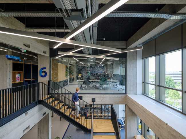 The restoration of an architecturally valuable building for the new headquarters of Unilever Benelux in the heart of Rotterdam